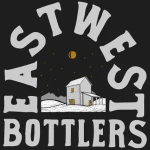 Logo de EastWest Bottlers