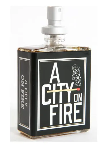 Perfume A City On Fire de Imaginary Authors