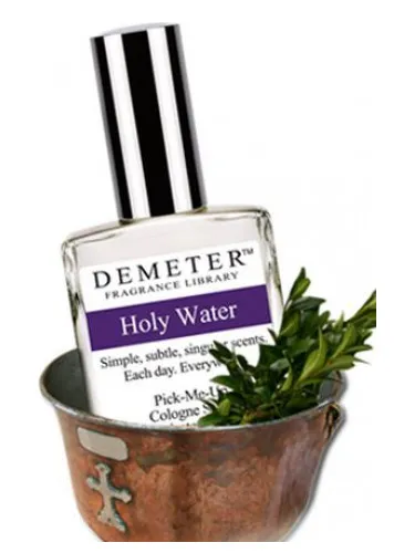 Imagen de Holy Water