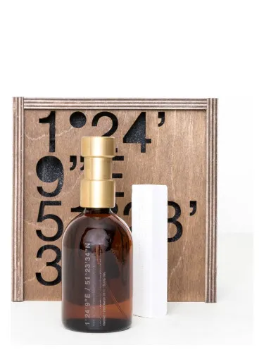Perfume 1° 24’ 9”E / 51° 23’ 34”N de Haeckels