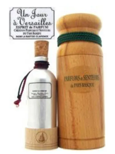 Perfume Un Jour a Versailles de Parfums et Senteurs du Pays Basque