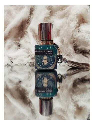 Perfume Nébuleuse de L'abeille de Chouette Vierge Parfumée