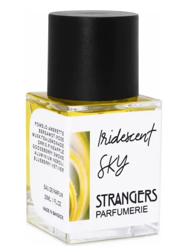 Perfume Iridescent Sky de Strangers Parfumerie