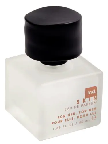 Perfume Ind. Skin de Urban Outfitters