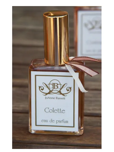 Perfume Colette de JoAnne Bassett