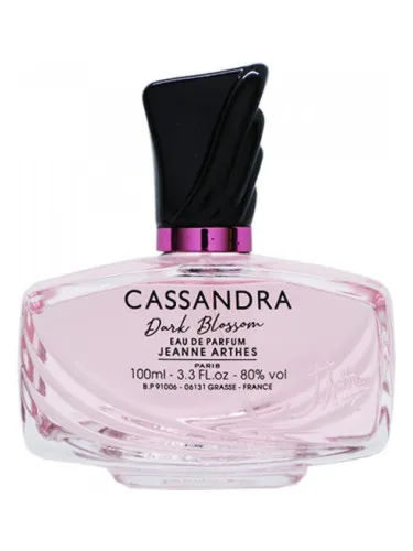 Imagen de Cassandra Dark Blossom