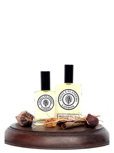Perfume No.4 Vetivert de Angela Flanders