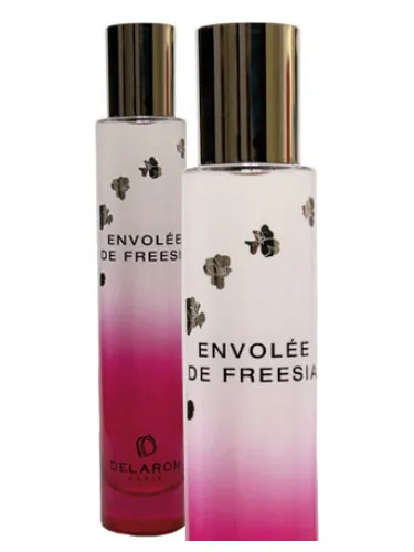 Perfume Envolee de Freesia de Delarom