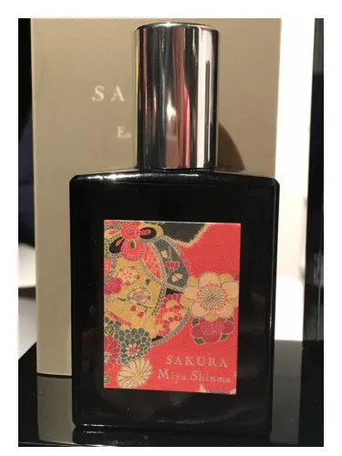 Imagen de Kimono Collection Sakura