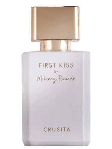 Imagen de First Kiss by Melaney Ricardo
