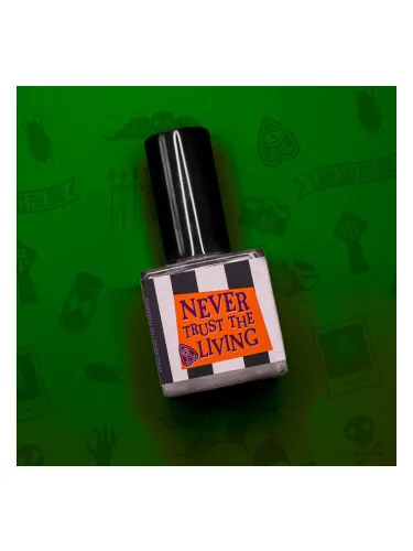 Imagen de Never Trust the Living