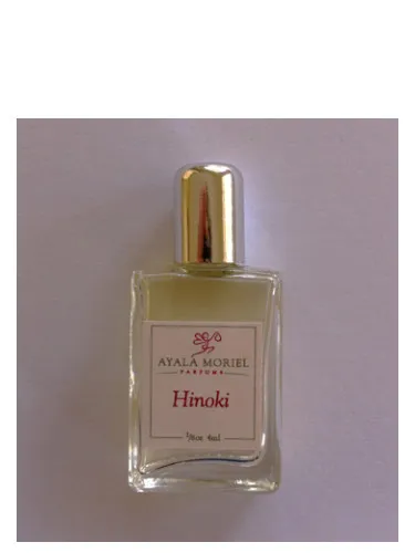 Perfume Hinoki de Ayala Moriel