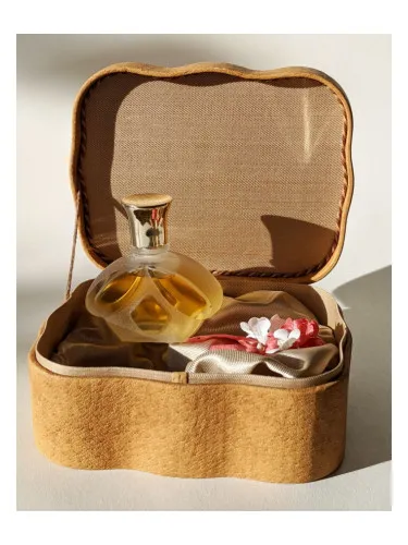 Perfume Reveranss (Реверанс) de Dzintars
