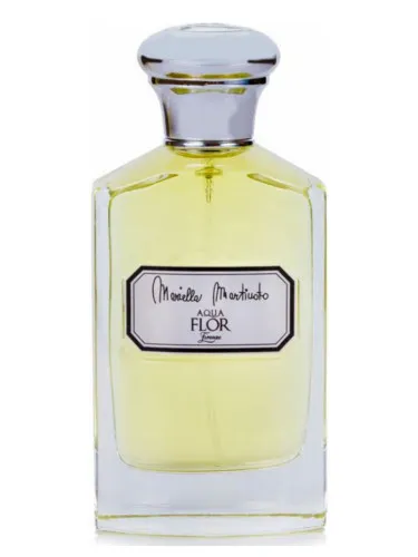 Perfume Black de Mariella Martinato