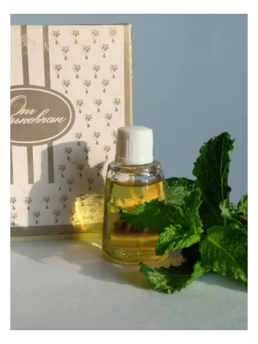 Perfume Стеклянная струя - Glass Jet de Харьковская парфюмерно-косметическая фабрика - Kharkov perfume factory