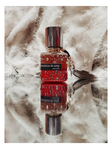 Perfume Nébuleuse du sang de Chouette Vierge Parfumée