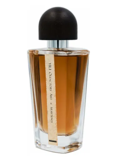Perfume Cotton Box 棉盒 de Yili Olfactory Art