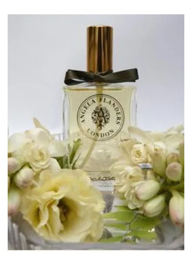 Perfume Tuberose de Angela Flanders