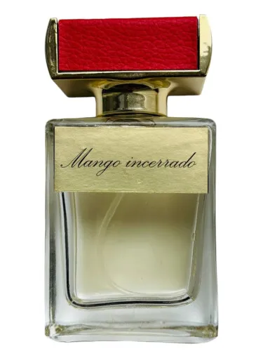 Perfume Mango encerrado de Kamila Robinson