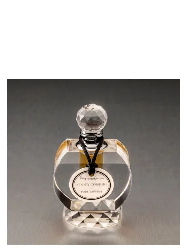 Perfume Woody Conjure de Signature Fragrances
