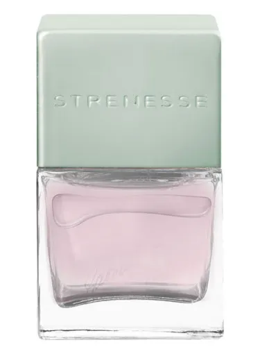 Perfume Magnolia & Cassis de Strenesse