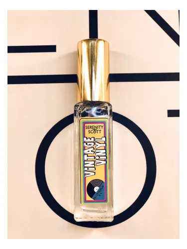 Perfume Vintage Vinyl de Serenity + Scott