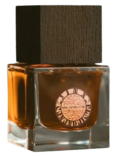 Perfume Wing Drying Pose V3 Kushui de Mai de Jinx Smells