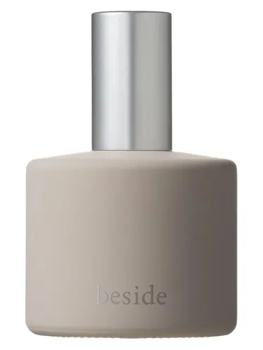 Perfume beside de Osaji