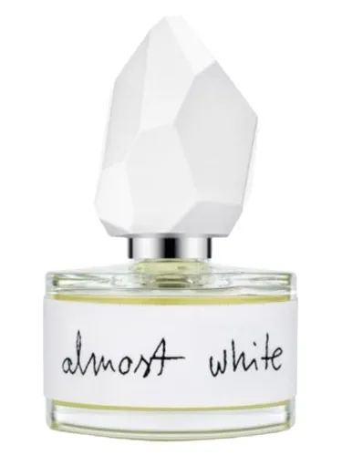 Perfume Almost White de yDe