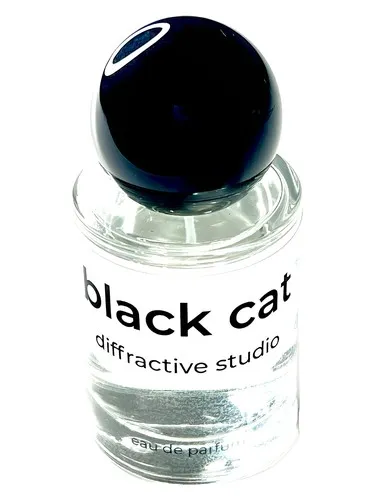 Perfume Black Cat de Diffractive Studio