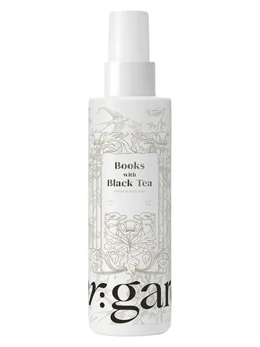 Perfume Books with Black Tea de near:garden