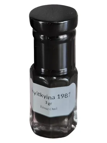 Perfume Myitkyina 1987 de Ensar Oud