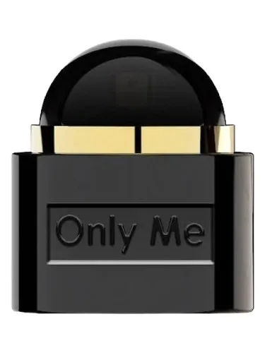 Perfume Only Me in Black de Paris Bleu Parfums