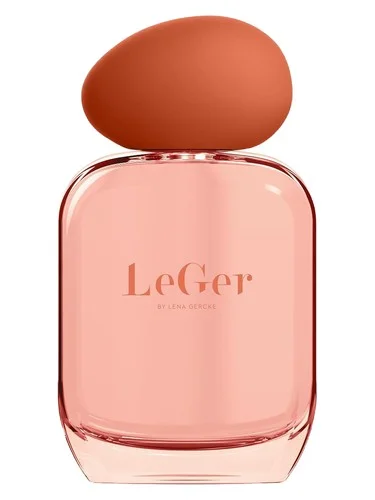 Perfume Signature Wildflower de LeGer by Lena Gercke