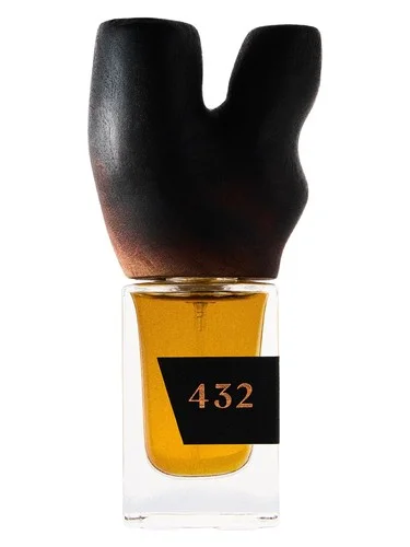 Perfume Peumo Brujo de 432 Wild Botanic Perfumes