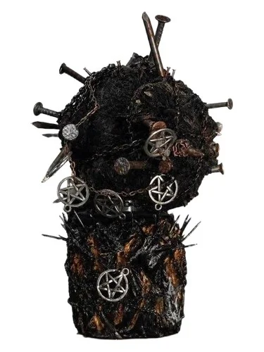 Perfume Echoes of Anarchy de Benneviento