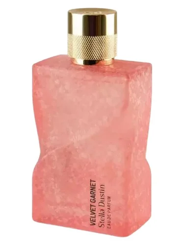 Perfume Velvet Garnet de Stella Dustin