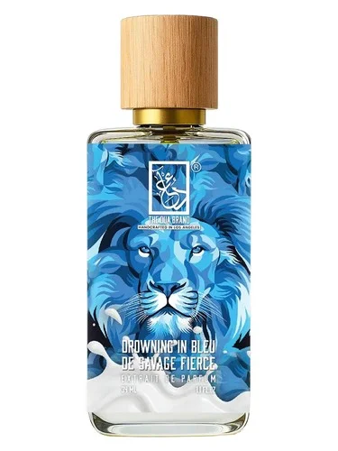 Perfume Drowning in Bleu de Savage Fierce de The Dua Brand